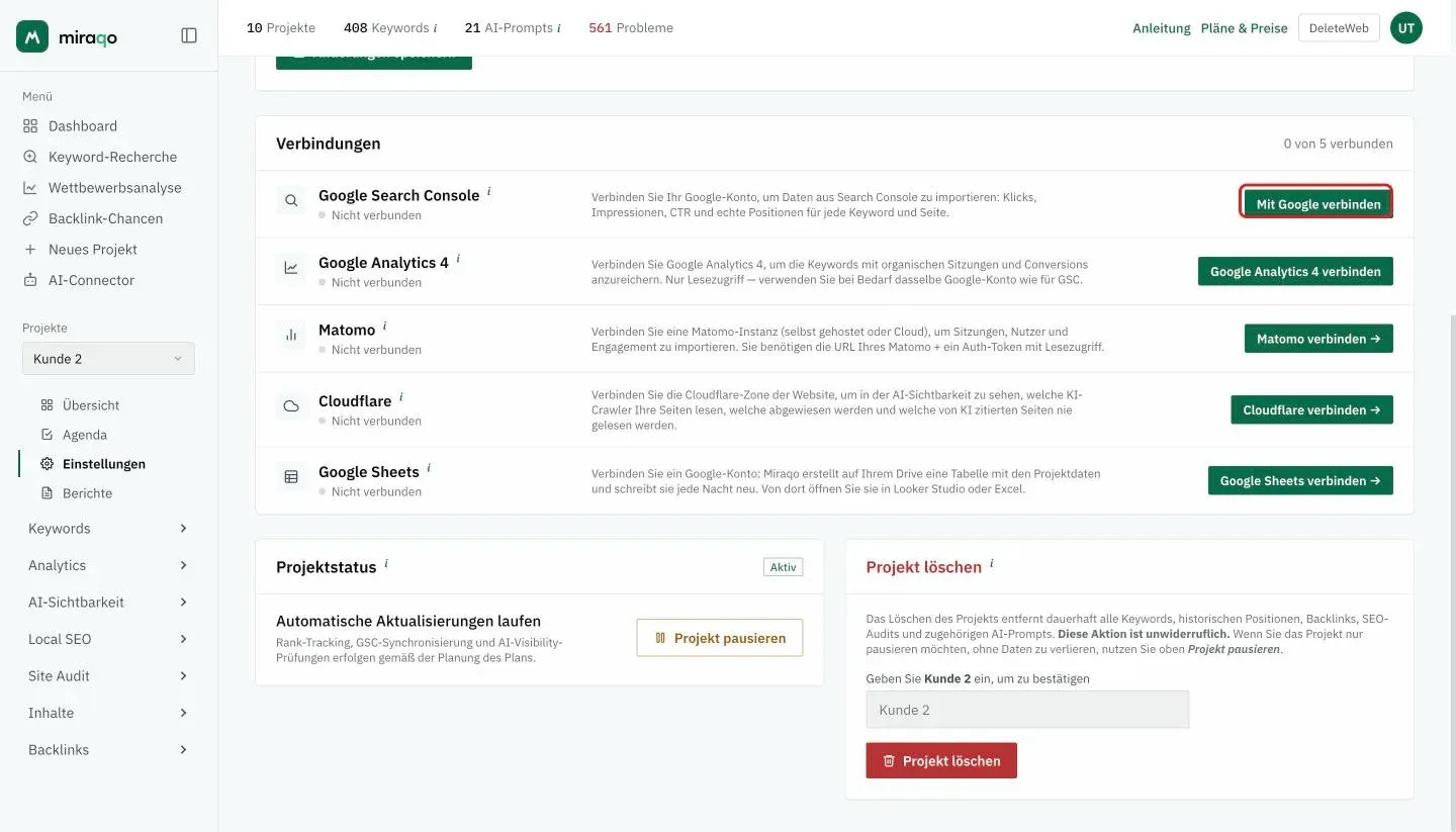 Die Karte Verbindungen in Einstellungen → Allgemein eines Projekts ohne Verbindungen: die Zeile Google Search Console nicht verbunden, mit dem hervorgehobenen Button Mit Google verbinden